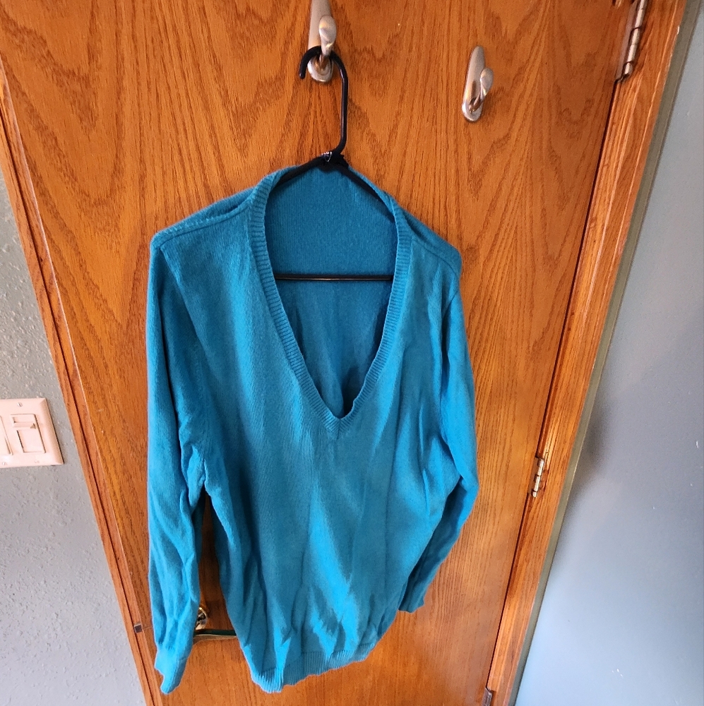 Women's Old Navy Teal V-Neck Sweater XXL